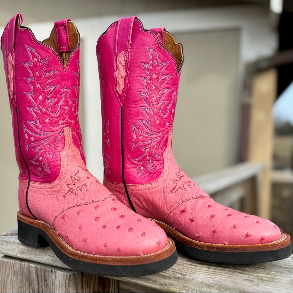 Lucchese Pink Heeled Boots - Picture 4 of 11